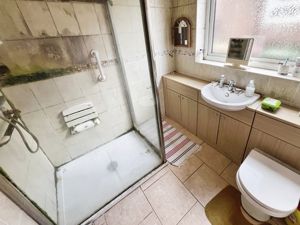 Shower Room - click for photo gallery